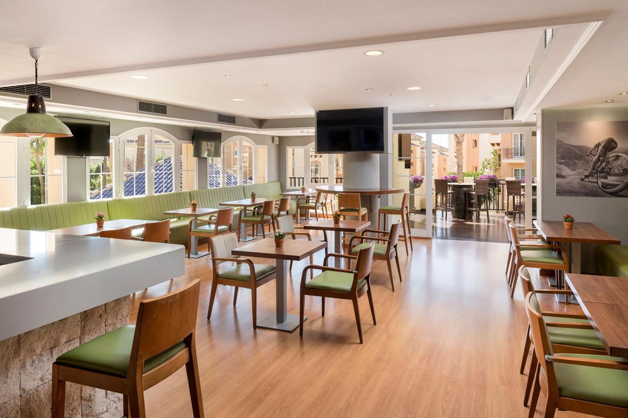 Marriott'S Marbella Beach Resort Bagian luar foto